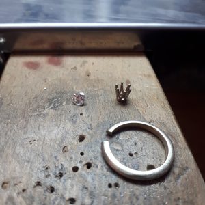 proceso-arreglos-y-rediseños-de-anillos-pipas-atelier